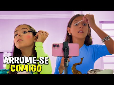 GET READY WITH THE TRIPLETS TO RECORD A CLIP