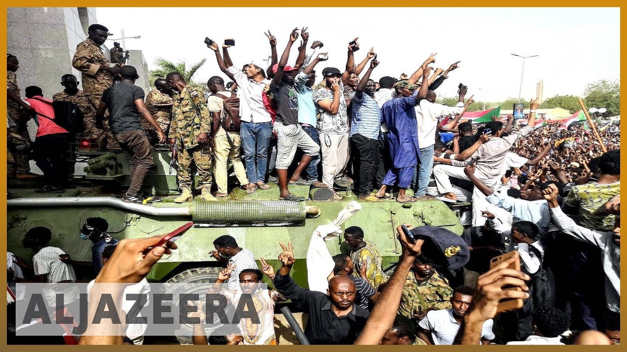 🇸🇩 Sudanese celebrate end of Omar al-Bashir's 30-year rule | Al Jazeera English