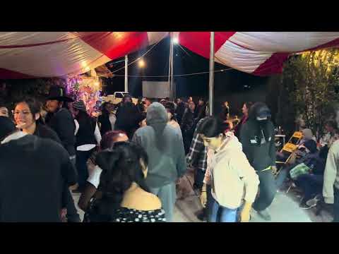 Baile en Santiago del Río silacayoapan-los 2 amigos de tierra Mixteca
