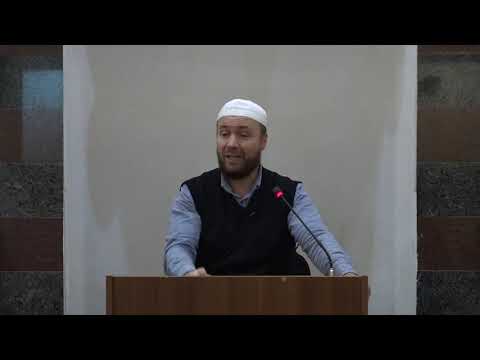 A duhet të themi Elhamdulilah në tualet kur tështimë? | Etika dhe normat Islame