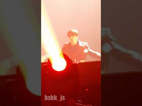 Girls Girls Girls - GOT7 focus 180513 #EYESONYOUINBKK