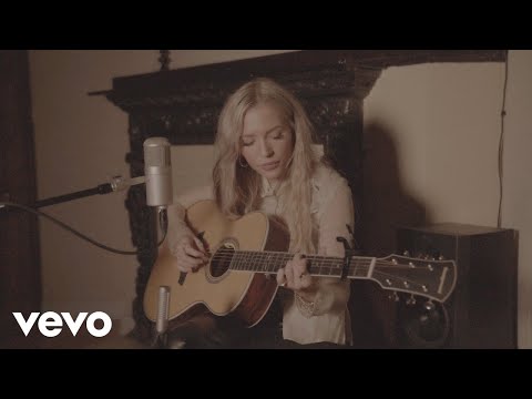 Video thumbnail for Older Than I Am (Acoustic)