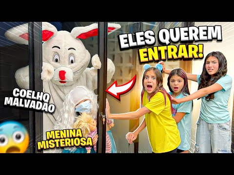 FOMOS PERSEGUIDOS PELO COELHO MALVADÃO E A ESTRANHA DO CONDOMÍNIO *deu ruim