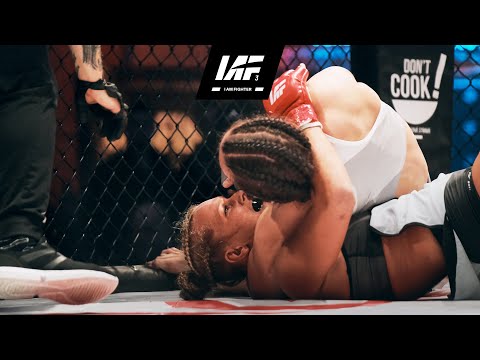 IAF 3: Sobek vs. Jindrová