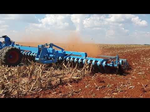LEMKEN Gigant 10/1200 with Heliodor 9