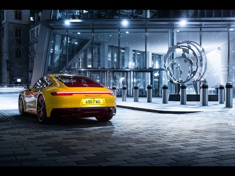 Porsche 911 Carrera 4 GTS Review!