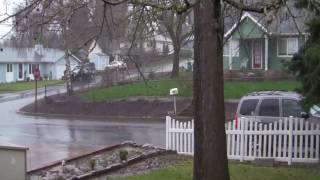 preview picture of video 'Milwaukie Squall Line (March 13, 2011)'