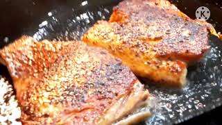 COOKING WITH CAST IRON:  Searing Salmon