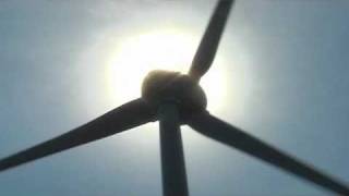 preview picture of video 'Enercon E-53 Shadow Flicker Wiatrak Wind Turbine'