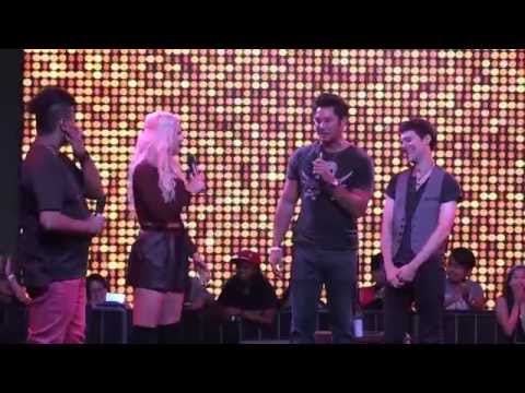 Kurt Hugo Schneider & Macy Kate @ YouTube FanFest Singapore 2015 - Show 2