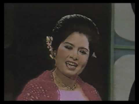 #001 Myint Myint Khin on MRTV 1982