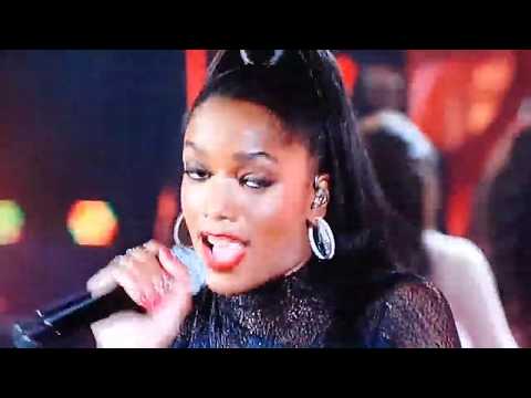 Iza No Domingão do Faustão - Evapora
