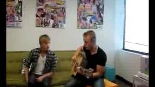 The Carter Twins Sing "Let It Snow" for Tiger Beat & BOP!