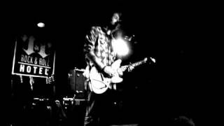 Deer Tick / John McCauley (Solo) - Hell On Earth