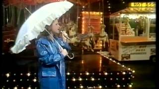 Rachel Sweet : I Go To Pieces