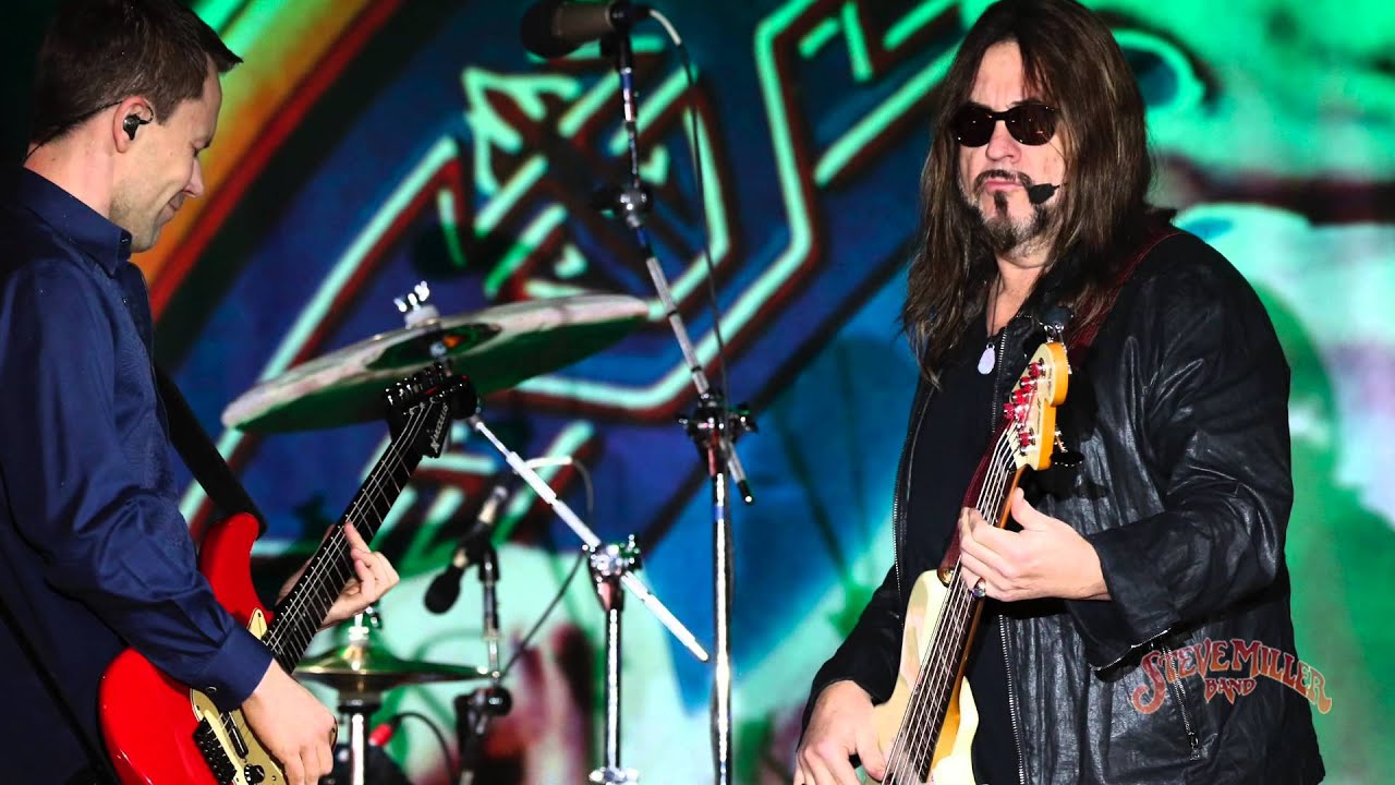 Kenny Lee Lewis Bad Ass Bassist for The Steve Miller Band