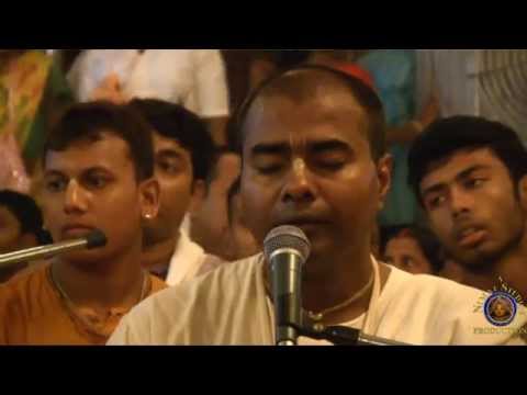 Radhastami Kirtan 2015 by Naru Gopal Prabhu at ISKCON Mayapur | Bhakti Yoga