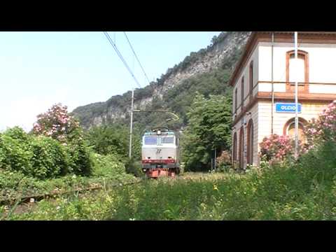 Merci dell'acqua Minerale (3) trainato dalla E652.073!