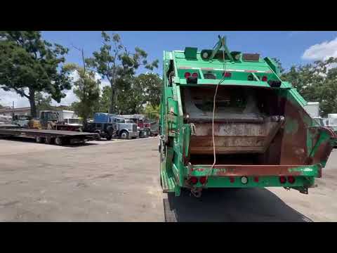 GovDeals: 2015 Mack GU813 Heil 25 Cu Yard Rear Load Garbage