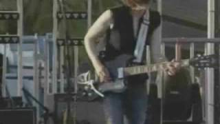 10/11 Sleater-Kinney -Let&#39;s Call It Love/Entertain Pt 1 @ Coachella 2006