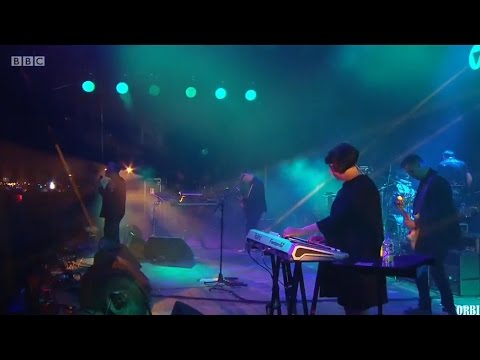New Order - Bizarre Love Triangle HD (Glastonbury Festival, Worthy Farm, Pilton, England, 25.06.16.)
