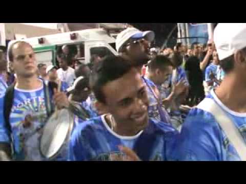 Bateria da Portela no ensaio técnico do Sambódromo - 11/02/2012