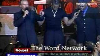 R. Kelly Recieves Prayer