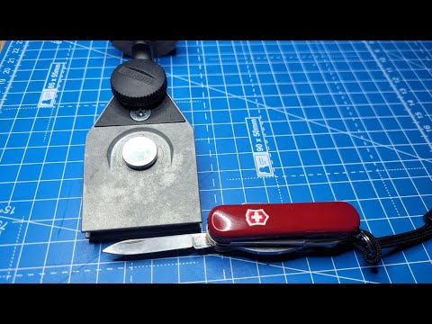 kleinstes Messer geführt auf der Tormek T8 schleifen, Klammervergleich mit Victorinox Minichamp
