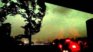 preview picture of video 'Unwetter Düsseldorf Pfingsten 2014: Sturm 1/4'