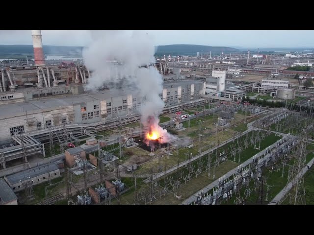 В Ангарске загорелась подстанция ТЭЦ