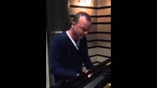 Gigi D&#39;Alessio è cosa &#39;e niente ANTICIPAZIONE