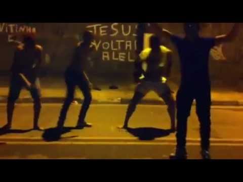 Mc vitinho e dançarinos