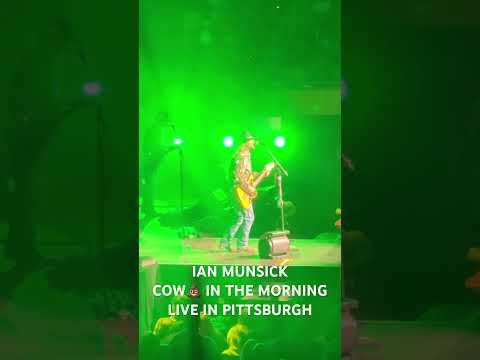 Cowshit In The Morning - Ian Munsick