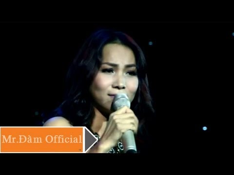 Thể hiện bởi Hoàng Lê Vi