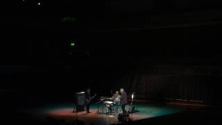 Bill Frisell Trio - CCK - burt bacharach what the world needs now is love -