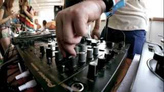 C&C bookings & Szajse records pres. ON BOAT! / harty (28/07/2012)