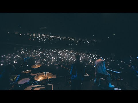 Colours in the Street - Aux Étoiles (Live @ L'Olympia, Paris)