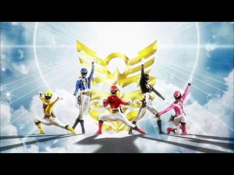 Power Rangers Megaforce (20x01) - First Morph & Fight, "Mega Mission"