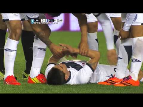 Un duro golpe . Lanús 0 Vélez 0. Cuartos de Final. Copa Argentina. Fútbol Para Todos