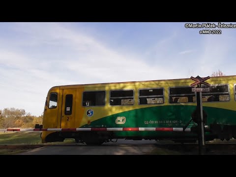 Železniční přejezd Majdalena #2 - P5606 / 27.10. 2021 / Czech railroad crossing.