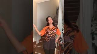 Download lagu Sweet qismina   dance 'What Is love'By Twice 🧡 mp3