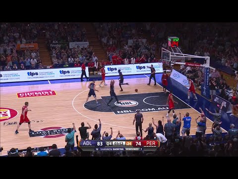 Angus Brandt, Derek Cooke Jr and 2 others Top Dunks of the Day, 01/04/2018