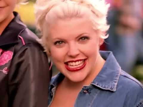 The Chicks performing Goodbye Earl