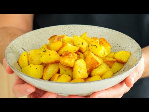 How to Make The BEST Crispy Roast Potatoes Recipe