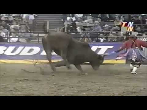 Little Yellow Jacket bucks Cory Turnbow - 01 PBR Cleveland