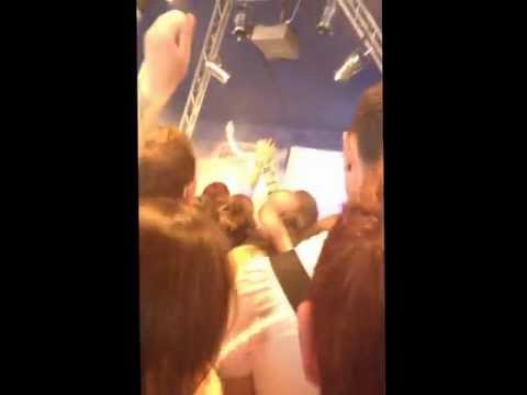 Rylan singing Groove is in the Heart/Gangnam Style