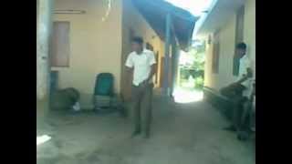 preview picture of video 'a stund of a student in hss kandamangalam 2012'