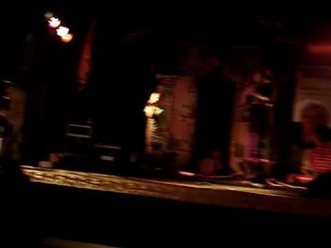 Optreden Jahlyz & Zukarn (Crime2Rhyme) op Pasar Malam Hengelo 24-04-2010