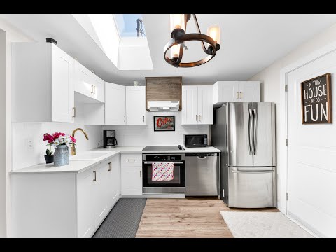 5711 McLeod Rd - Niagara Falls