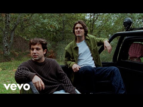 Besmaya, Yarea - Automóviles (Video Oficial)